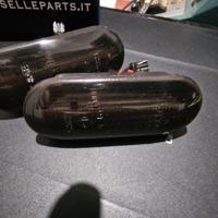 Frecce nere a LED Ford Fiesta