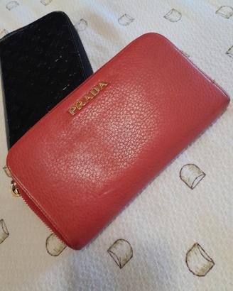 Prada portafoglio in pelle 