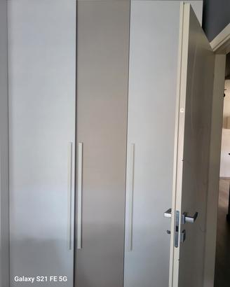 armadio camera da letto ad angolo 