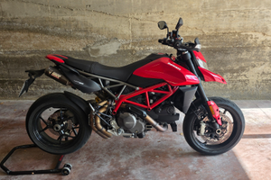Ducati hypermotard 950