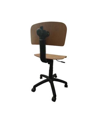 Sedia in legno con ruote girevoli 