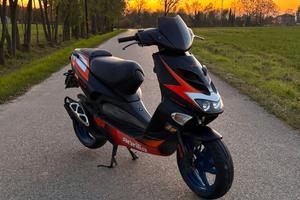 Aprilia SR 50 edizione SBK Factory