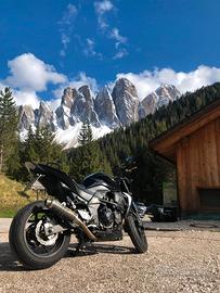 KAWASAKI Z750