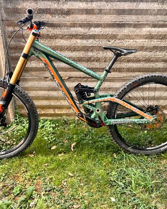 Scott Gambler 710 fox 40 kashima