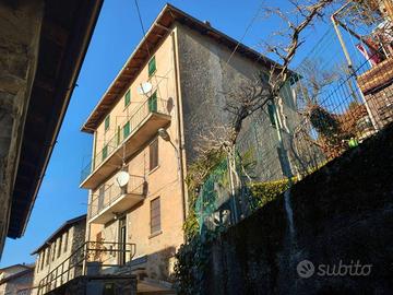 Appartamento di 207 m² con 5 locali a Veleso