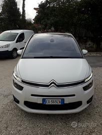 Citroen Grand C4 Picasso HDi 150 015