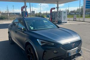 Cupra 1.5 benzina ibrida plug-in