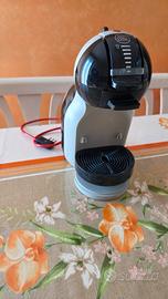 Macchina caffè DOLCE GUSTO De'Longhi