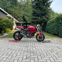 Ducati monster 696+ A2