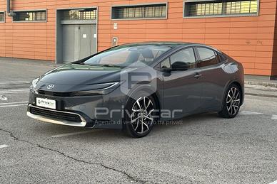 TOYOTA Prius 2.0 Plug-in Hybrid Lounge