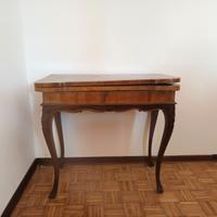 Tavolo da gioco tipo consolle stile '700.