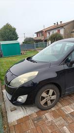 Renault Gran Scenic III 