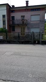 Vicino al lago dei tre communi