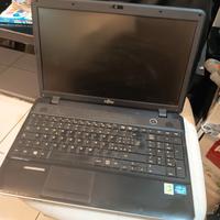 pc portatile fujitsu