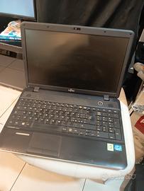 pc portatile fujitsu