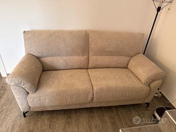 DIVANO 3 posti NUOVO