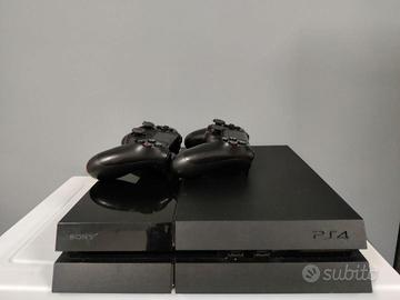 Playstation 4 + 2 Joypad