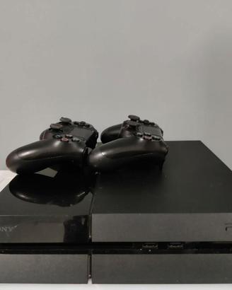 Playstation 4 + 2 Joypad