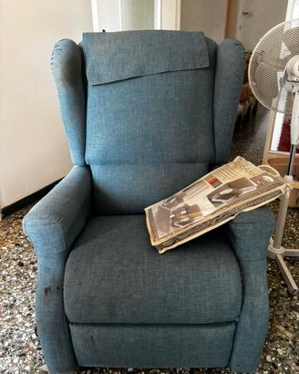 Poltrona reclinabile elettrica