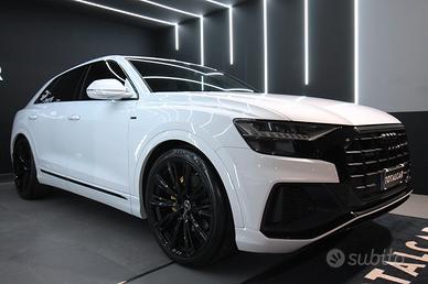 AUDI Q8 50 TDI 286 CV