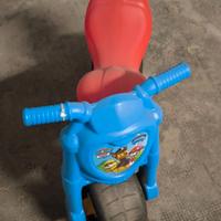 Moto giocattolo per bambini