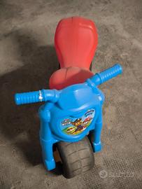 Moto giocattolo per bambini
