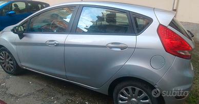 Ford Fiesta 1.4 GPL anno 2010