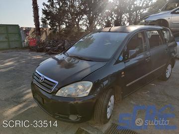 Toyota avensis verso m2 2.0 d 116cv -ricambi