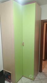 Armadio ad angolo + lettino