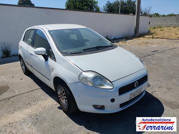 Fiat grande punto 199 1.3 d multijet / ricambi