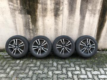 Set 4 cerchi in lega 16” PSW e gomme invernali