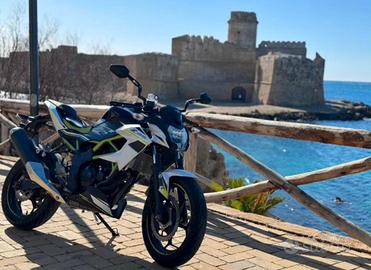 Kawasaki z125