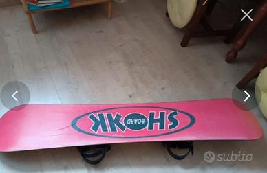 Snowboard SHOKK 143 cm usato poche volte.