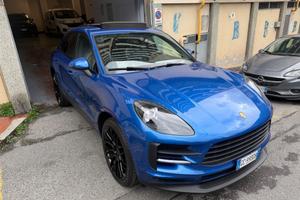 PORSCHE MACAN 2.0 ZAFFIRO CERCHI 21 TETTO SCARICHI