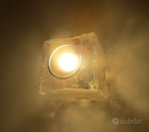 coppia di lampade da soffitto o da parete a cubo i