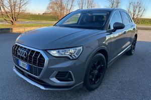 Audi Q3 35 TFSI S tronic Business