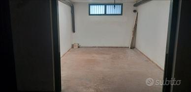 Garage box 19mq 5.5x3.5 MOGLIANO V.TO