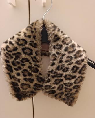 Collo in ecopelliccia maculato vintage 