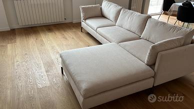 Divano Design Reef novamobili con Pouf