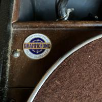 Grammofono a valigetta “La voce del padrone”