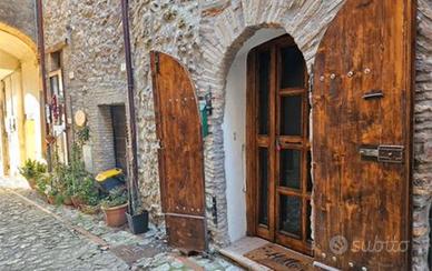 Casa indipendente Umbria