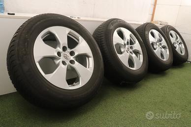 Cerchi in lega Toyota Rav 4 Wildlander Harrier 17