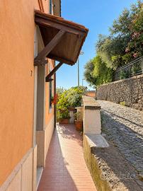 3 LOCALI A MARINO