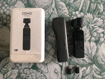 DJI Osmo Pocket con accessori