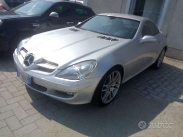 Mercedes-Benz SLK 200