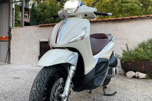 Piaggio Beverly 300 i.e.