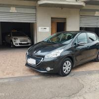 Peugeot  208 DIESEL 1.4 km 30000