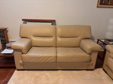 Divani artigianali in pelle