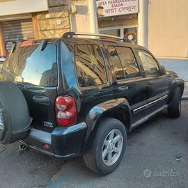 Jeep Cherokee 2005