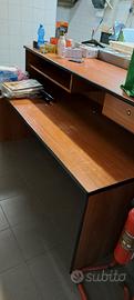 scrivania